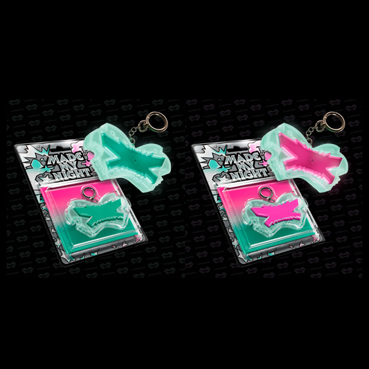 LE SSERAFIM - MADE MY NIGHT (Glow Clicker Keychain Ver.)
